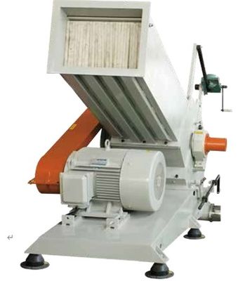 Độ ồn thấp 1200kg / H Máy nghiền nhựa phế liệu chai Pet