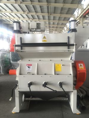600mm Dia Shaft 600kg / H Máy tái chế phế liệu nhựa tấm