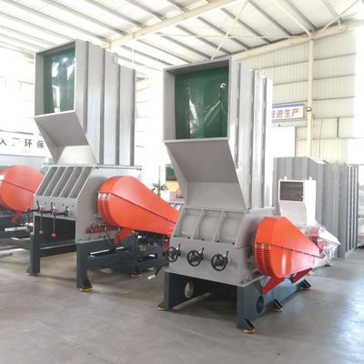 600mm Dia Shaft 600kg / H Máy tái chế phế liệu nhựa tấm