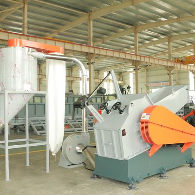 35kw 600KG / H PVC WPC Cửa sổ Khung cửa sổ Máy nghiền nhựa thải
