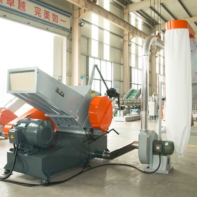 35kw 600KG / H PVC WPC Cửa sổ Khung cửa sổ Máy nghiền nhựa thải